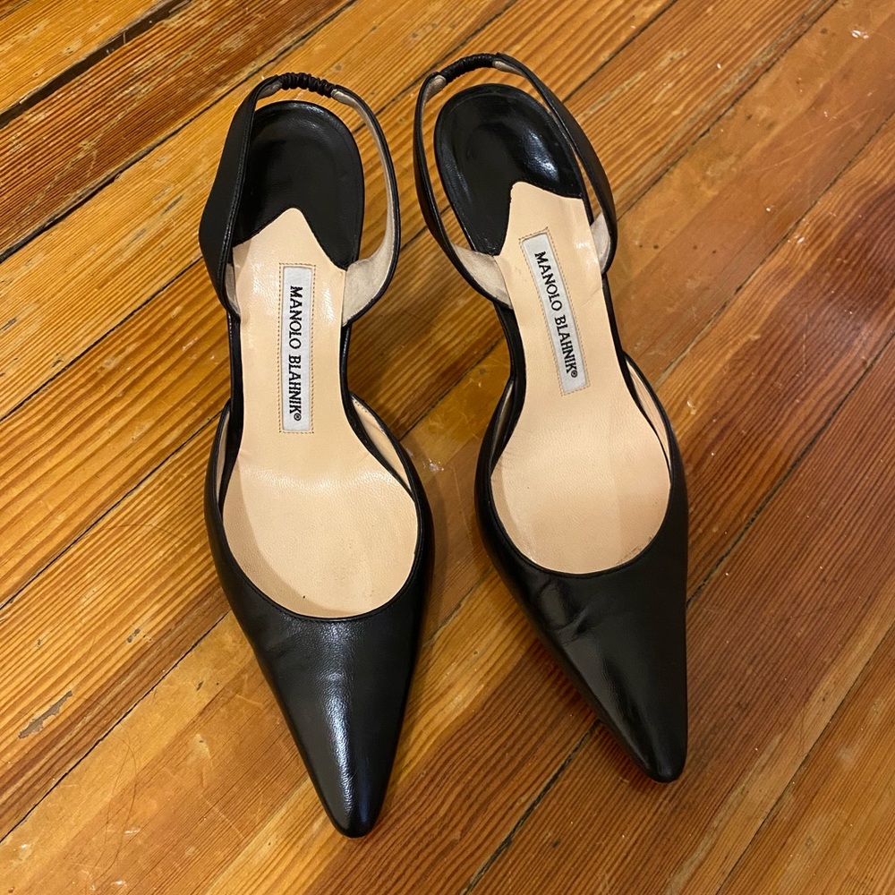 Manolo Blahnik Black Pointed Slingback Pumps